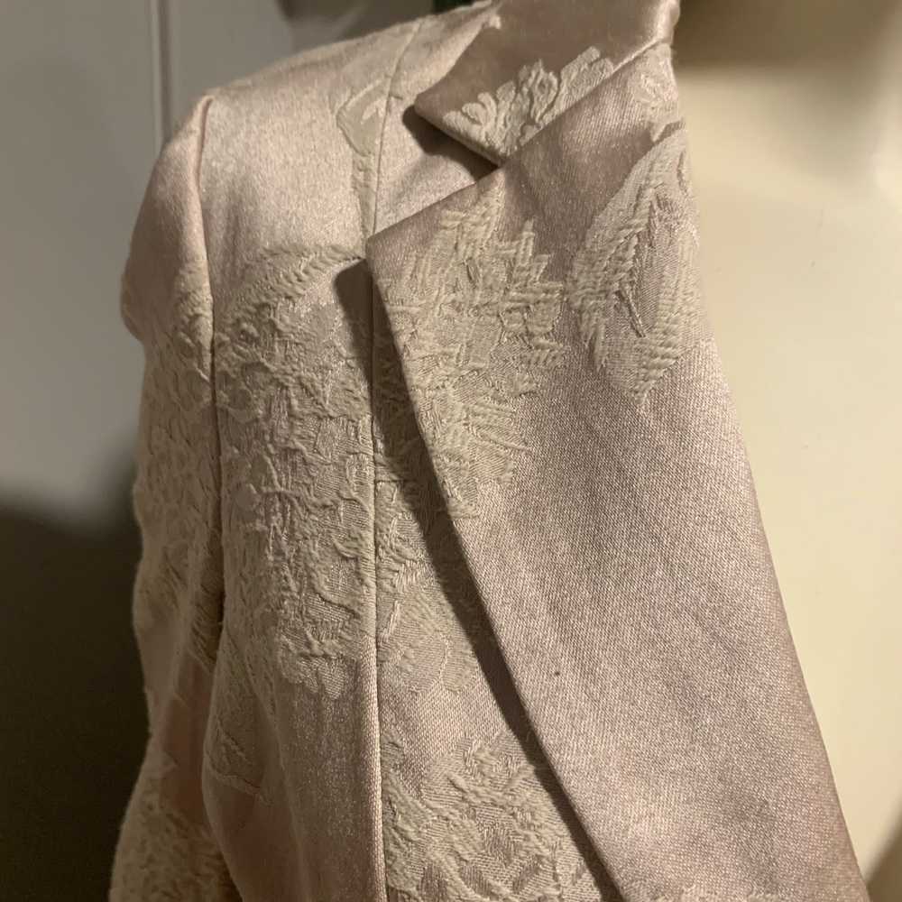 Bebe tan jacket - Picture 5 of 11